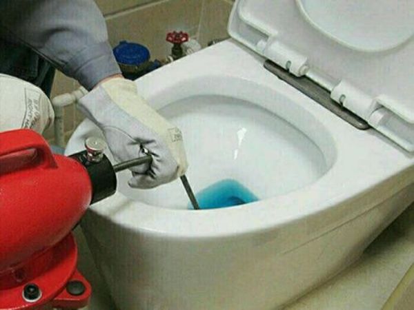 板桥镇厕所下水道疏通服务（南京板桥疏通下水道电话）