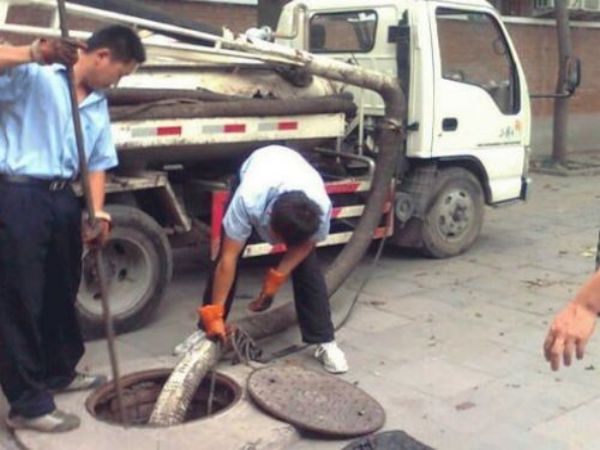 南京疏通通道收费（南京疏通主管道服务）
